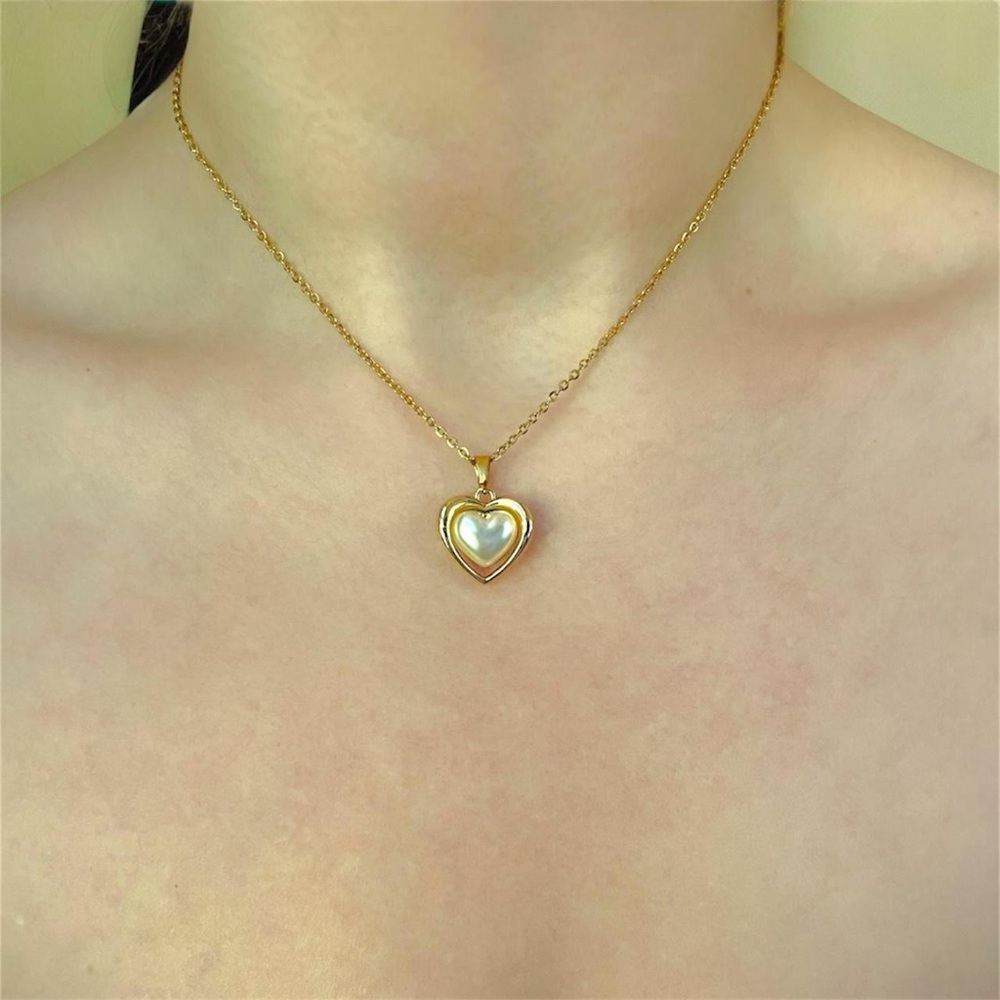 Gold Pearl Heart Pendant Necklace
